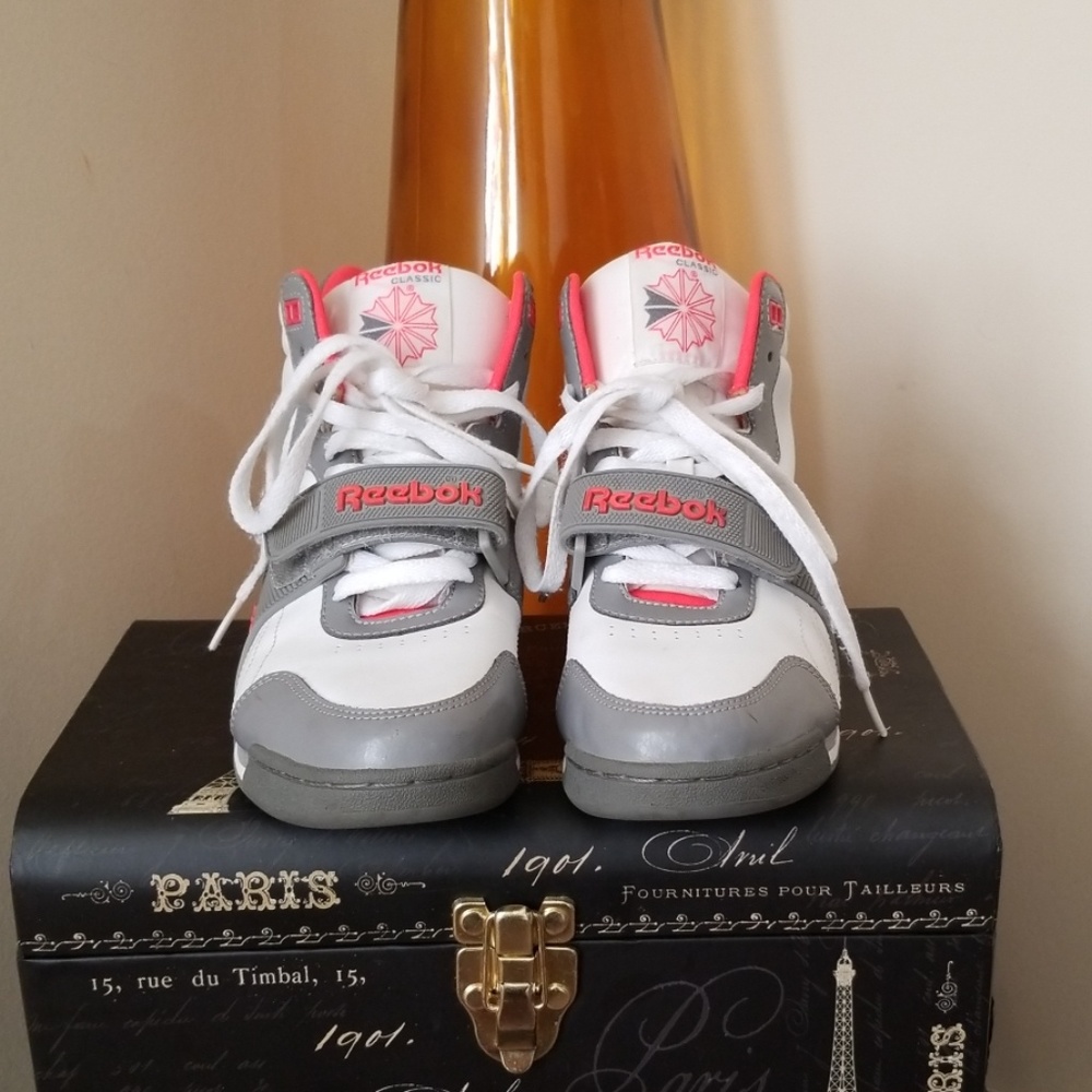 Reebok Classic Womens Sneakers